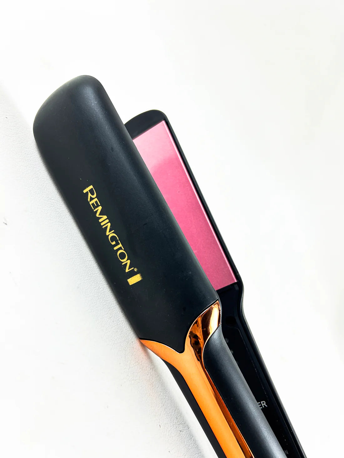 Remington Silk Keratin Protect Intelligent Straightener
