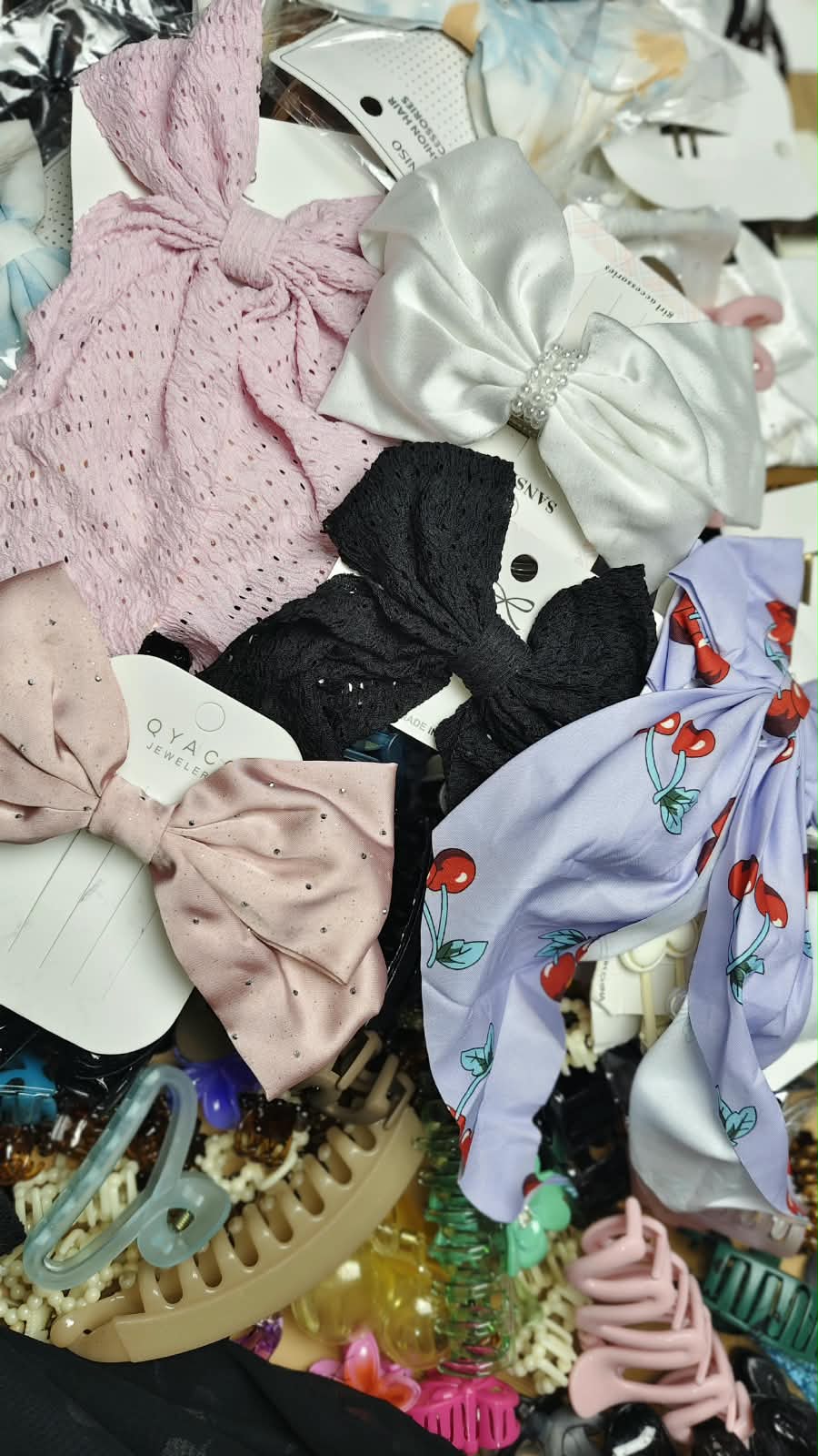 Mother Daughter Hair Accessories Deal – Half KG Hair Clips, Claw Clips & Bows