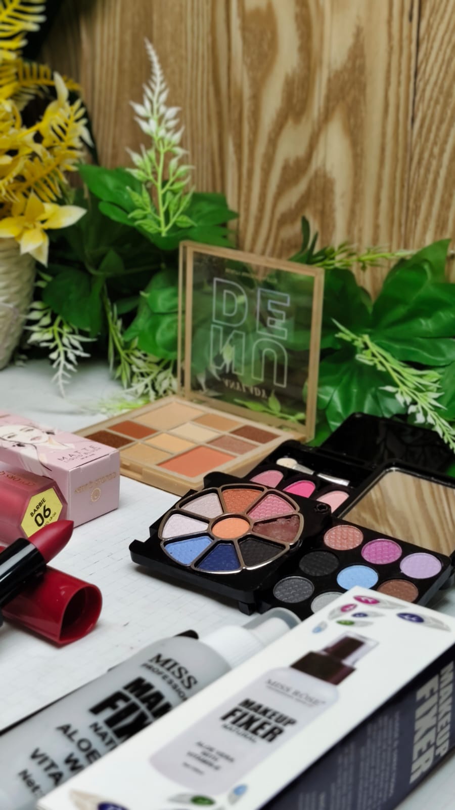 16 in 1 glow deal