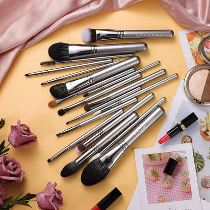MAGICIAN SERIES 18 COMPLETE BRUSH KIT